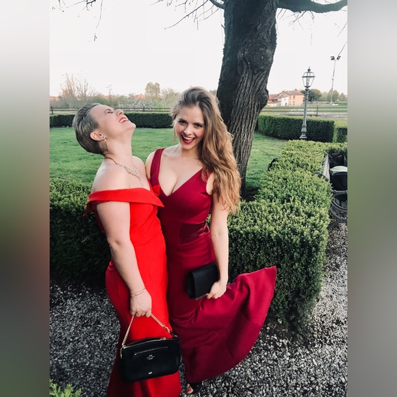 Red ballgown dress - floor-length/off-the-shoulder - Picture 9 of 10